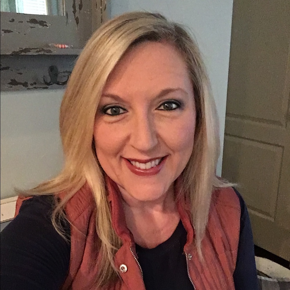 Meet your Posher, Michele